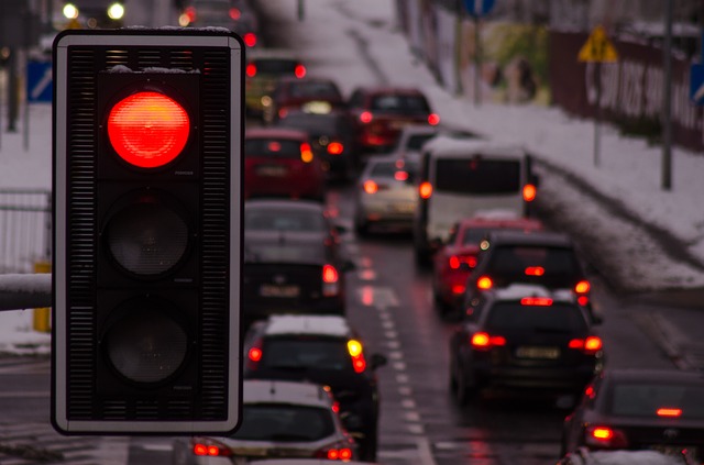 Wypożyczalnia Samochodów Lubin Vivacar, tekst o ograniczeniu samochodów na ulicach Singapuru